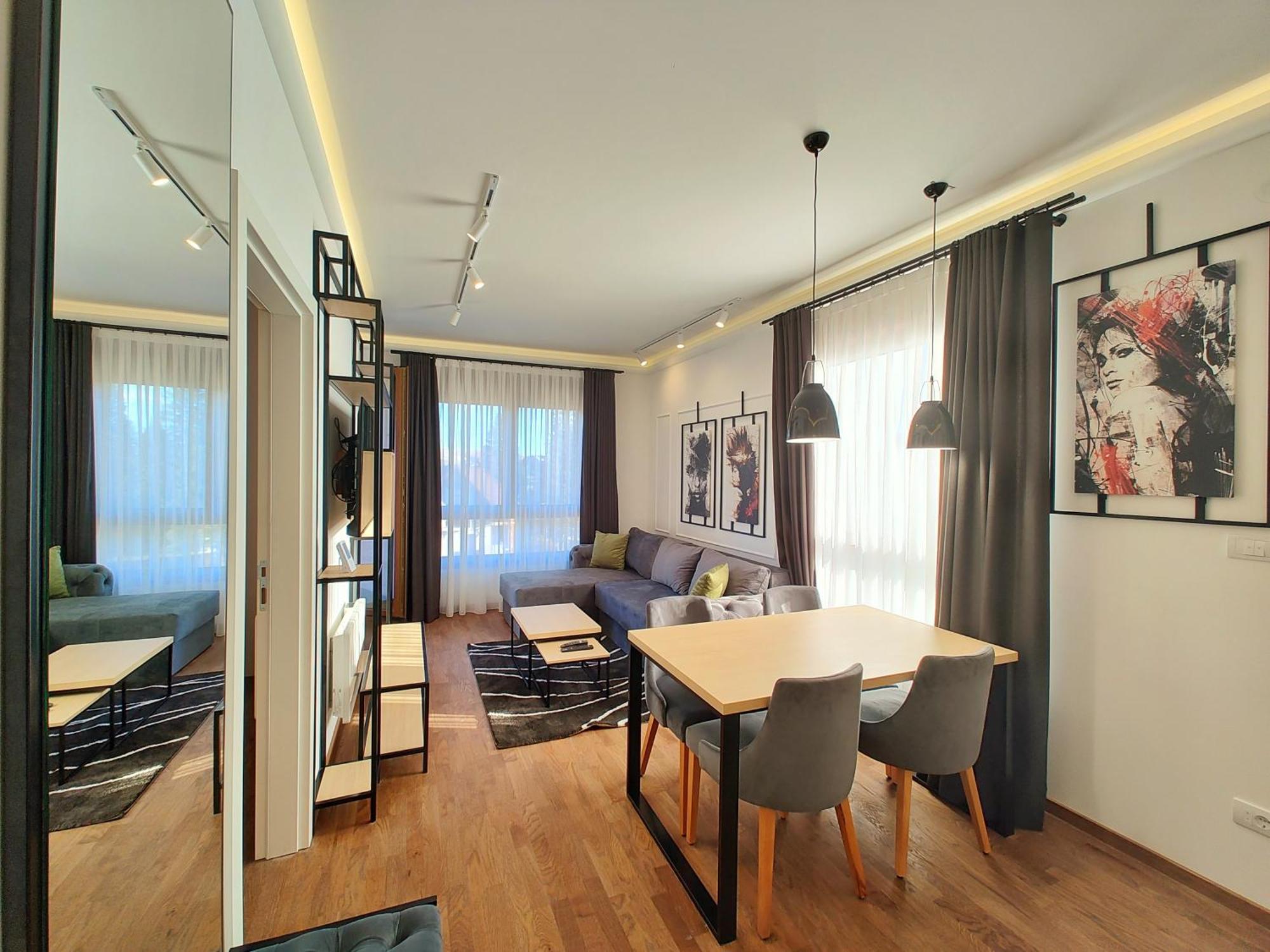 Velika Recepcija Cc Magnet Apart otel Zlatibor Dış mekan fotoğraf
